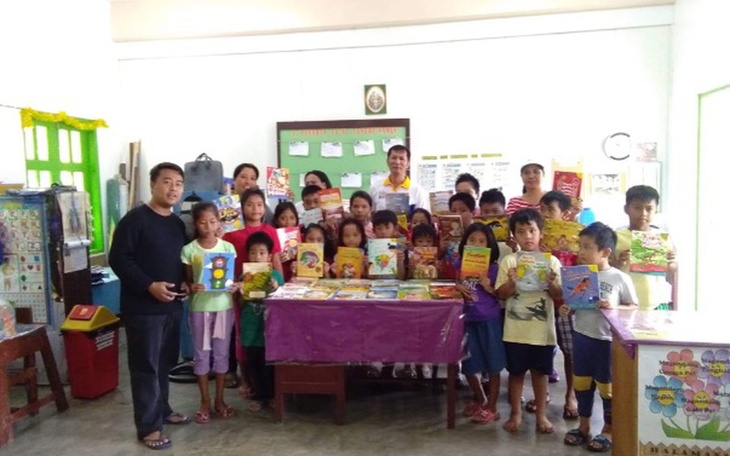 Zbiórka Książki dla filipińskich dzieci - zdjęcie główne