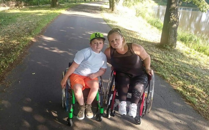 Zbiórka Pomoc dla Matiego i jego mamy - zdjęcie główne