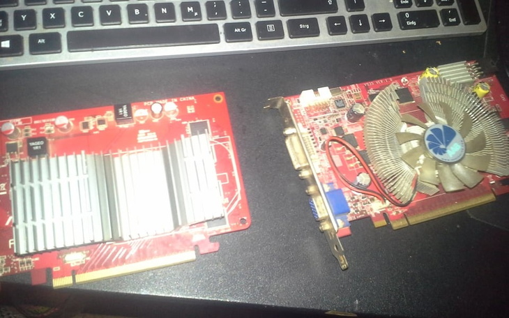 Zbiórka Na Kartę Grafiki POMOCY - zdjęcie główne