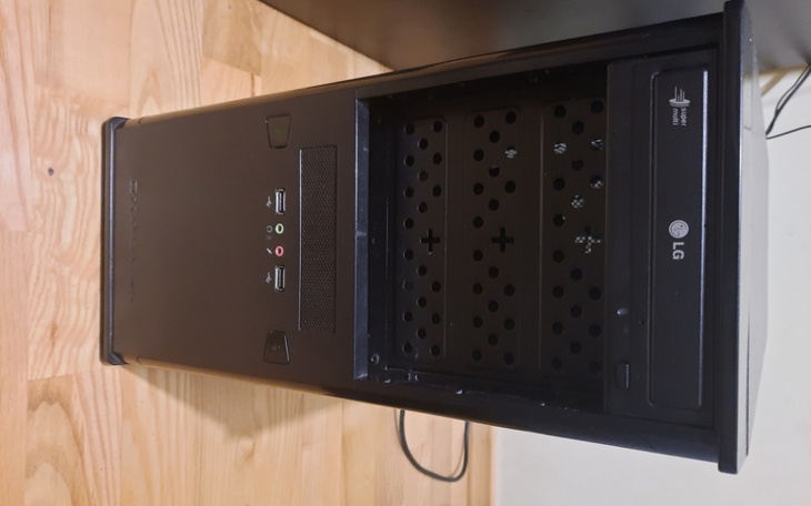 Zbiórka Komputer dla nauki - zdjęcie główne