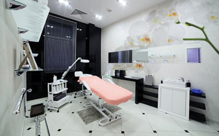 Zbiórka na własny salon kosmetyczny - zdjęcie główne