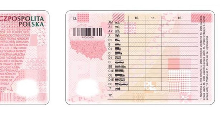 Polski dowód osobisty z widocznymi danymi.