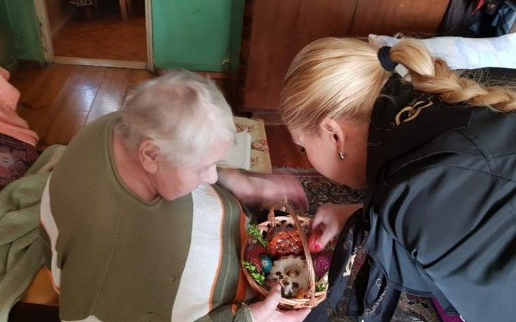 Zbiórka Świąteczny koszyczek Seniora - zdjęcie główne