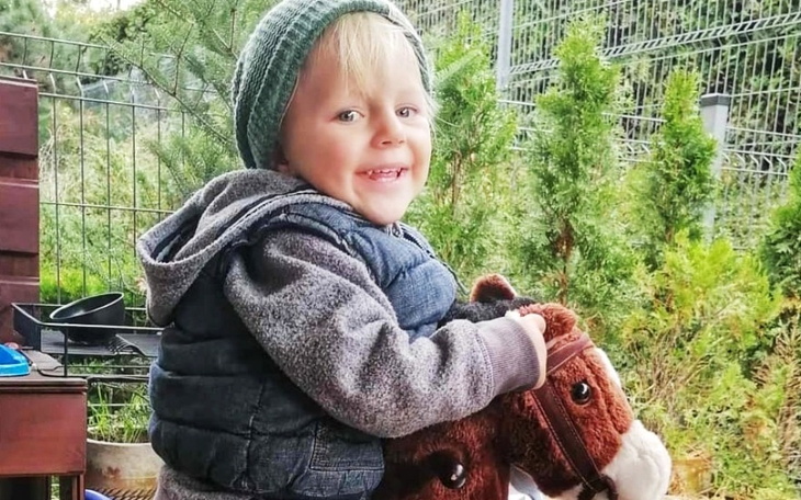 Zbiórka Zrozumieć Świat przez Julcia - zdjęcie główne