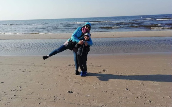 Zbiórka Badanie za granicą - zdjęcie główne