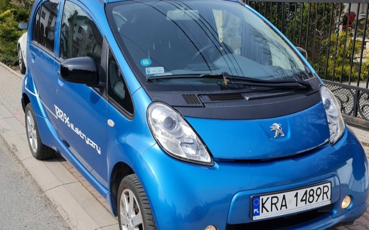 Zbiórka Zbiórka na samochód elektryczny - zdjęcie główne
