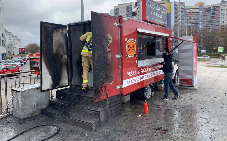 Zbiórka Spłonął truck Pizza Drive - zdjęcie główne