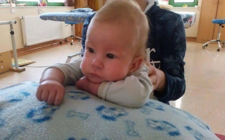 Zbiórka pomoc dla Aleksa-rehabilitacja - zdjęcie główne