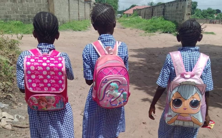 Zbiórka 6 kontener do Gambii - zdjęcie główne