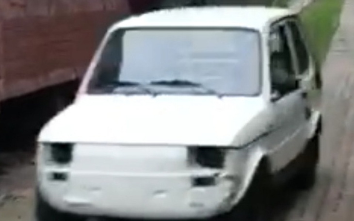 Zbiórka Fiat 126p Polska historia - zdjęcie główne