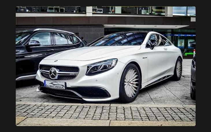 Zbiórka Wakacyjna podróż Mercedesem - zdjęcie główne