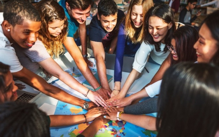 Zbiórka Na studia menedżerskie - zdjęcie główne