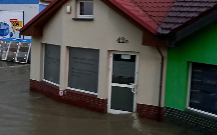 Zbiórka Pomóżmy wrócić do miejscapracy - zdjęcie główne