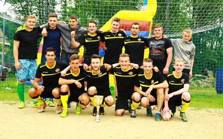 Zbiórka Pomoc dla drużyny piłkarskiej - zdjęcie główne