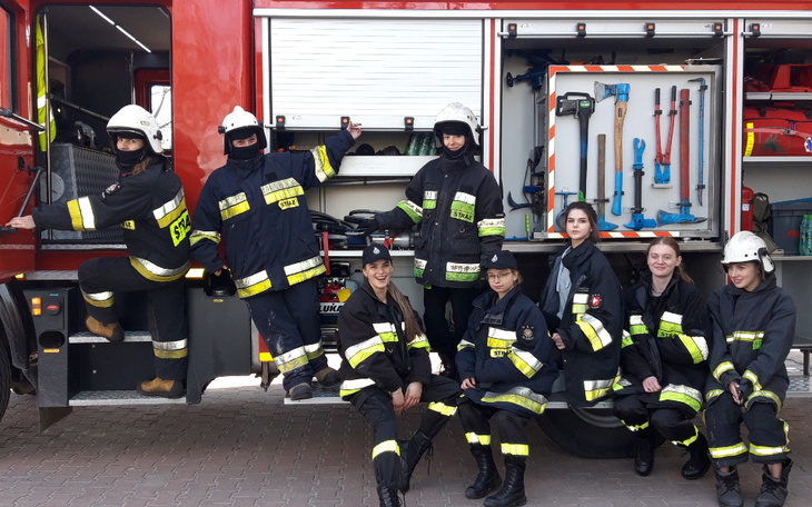 Zbiórka Wsparcie dla STRAŻACZEK - zdjęcie główne