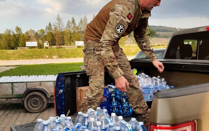 Zbiórka Na ratunek dotkniętym powodzią - zdjęcie główne