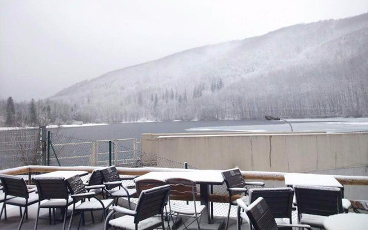 Zbiórka Na krzesła dla klientów - zdjęcie główne