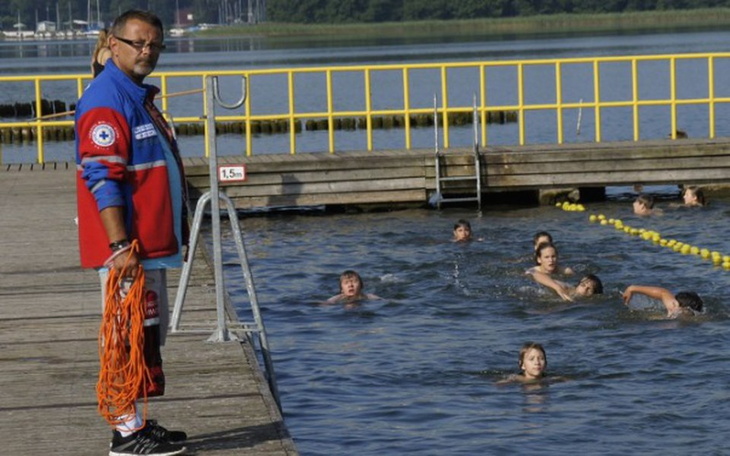 Zbiórka Jarek WOPR - rehabilitacja, leki - zdjęcie główne