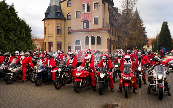 Zbiórka Motomikołajki 2023 Wałbrzych - zdjęcie główne