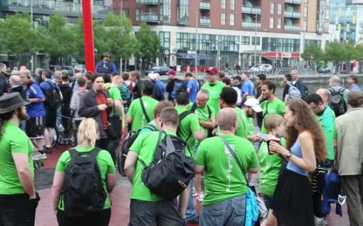 Zbiórka Pomuszcie mi w walce ze smerfami - zdjęcie główne