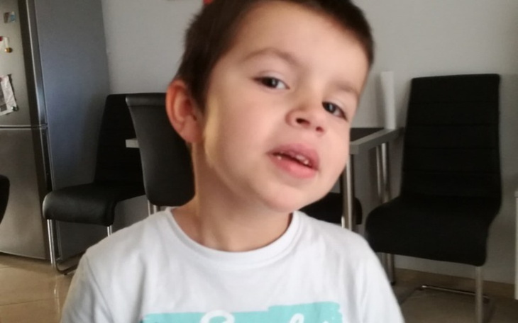 Zbiórka Chce zrozumieć świat - zdjęcie główne