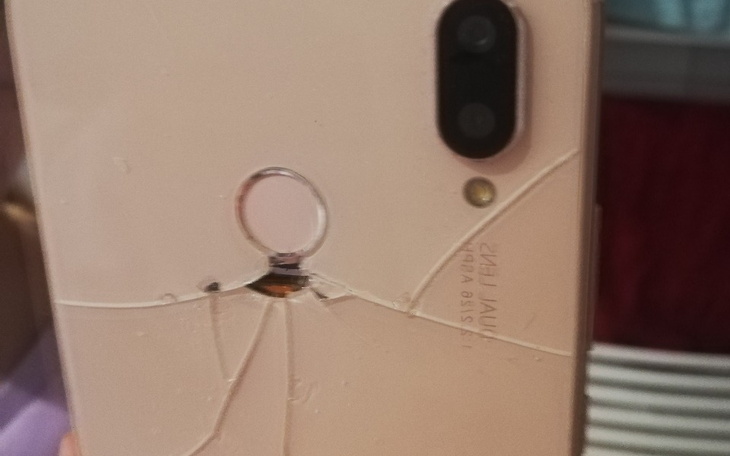 Zbiórka Na naprawę telefonu... - zdjęcie główne