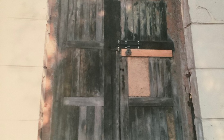 Zbiórka Pałac w Sztynorcie drzwi - zdjęcie główne