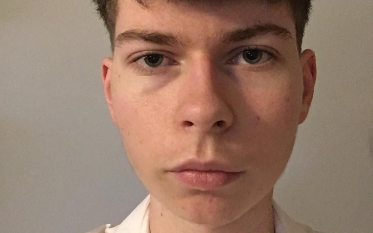 Zbiórka Na nowy iphone dla batmejnika - zdjęcie główne