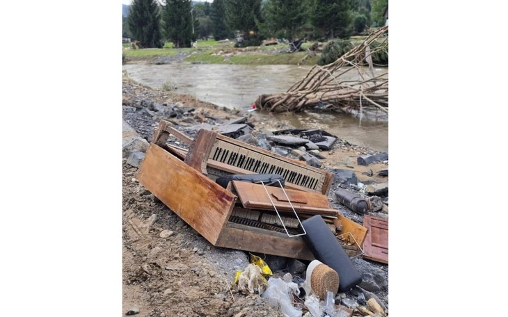 Zbiórka Pianista - pomoc po powodzi - zdjęcie główne