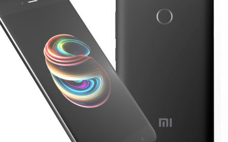 Zbiórka Pierwszy wymarzony telefon. - zdjęcie główne