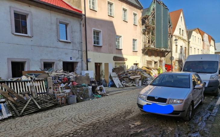 Zbiórka Pomoc Lądek Zdrój kamienica - zdjęcie główne