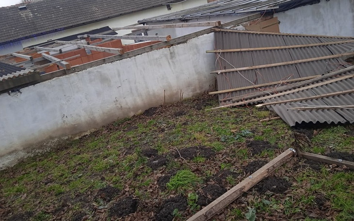 Zbiórka blacha na dach pilne - zdjęcie główne