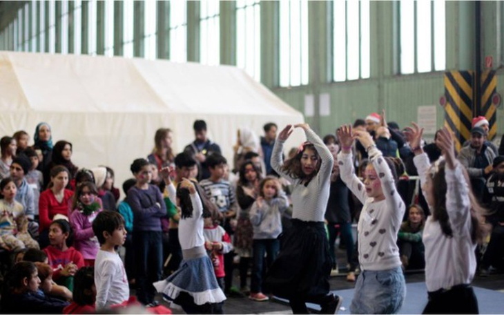 Zbiórka Pomóż dzieciom-uchodźcom w nauce - zdjęcie główne