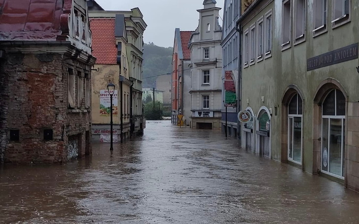 Zbiórka Dla powodzian - Dolny Śląsk - zdjęcie główne