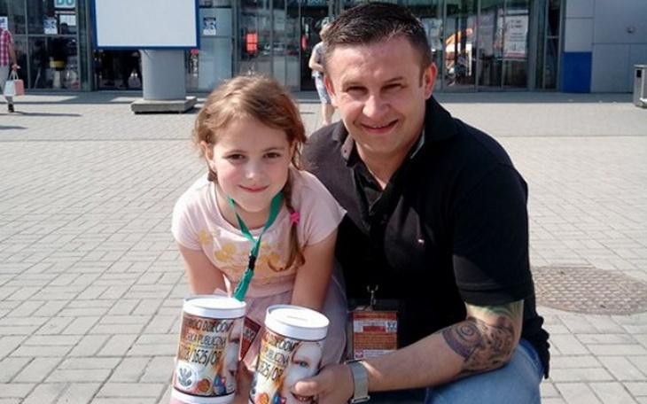 Zbiórka Złotóweczkę w Puszeczkę - zdjęcie główne