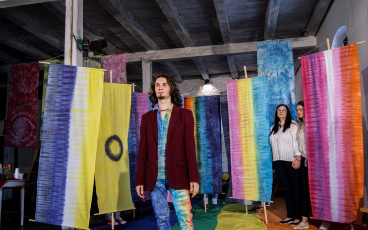 Zbiórka Wystawy Artystyczne LGBTQ - zdjęcie główne