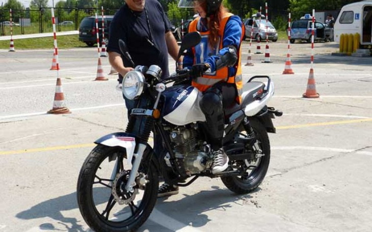 Zbiórka Na prawojazdy kat.A1 - zdjęcie główne