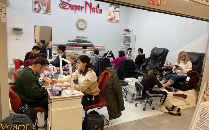 Zbiórka Proszę c124 marywilska 44 - zdjęcie główne