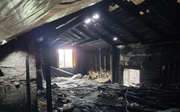 Zbiórka Zbiórka. Remont domu po pożarze - zdjęcie główne