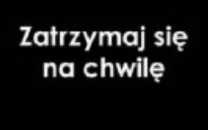 Zatrzymaj się na chwilę, aby docenić chwilę spokoju.