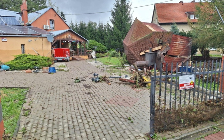 Zbiórka opał i transport dla Powodzian - zdjęcie główne