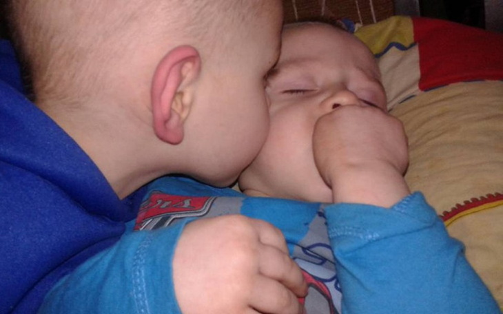 Zbiórka na nowe łozkai meble dla dzieci - zdjęcie główne