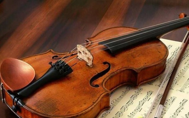 Zbiórka Wymarzona gra na skrzypcach - zdjęcie główne