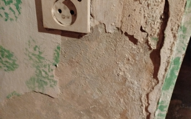 Zbiórka remont rozpadajacego się pokoju - zdjęcie główne