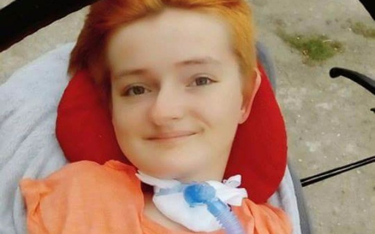 Zbiórka Rehabilitacja i diagnoza dla Izy - zdjęcie główne