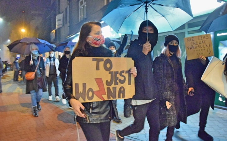 Zbiórka Organizacja protestów - zdjęcie główne