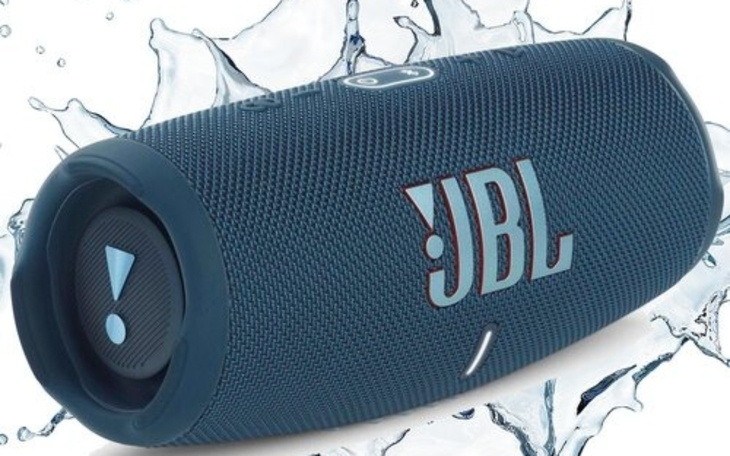 Głośnik JBL odporny na wodę.