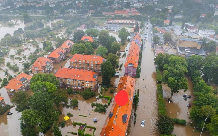 Zbiórka Na warsztat dla męża po powodzi - zdjęcie główne