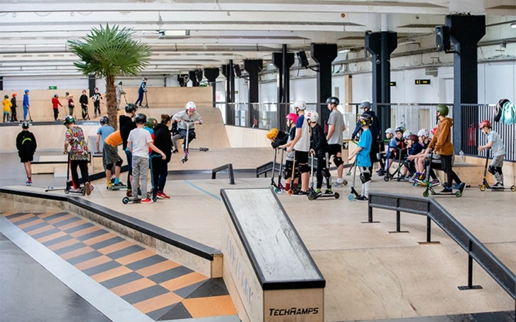 Zbiórka Na obóz sportowy, Scootivie Camp - zdjęcie główne