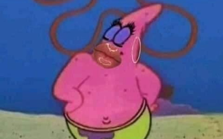 Kadr z kreskówki z postacią Patricka z Spongeboba.